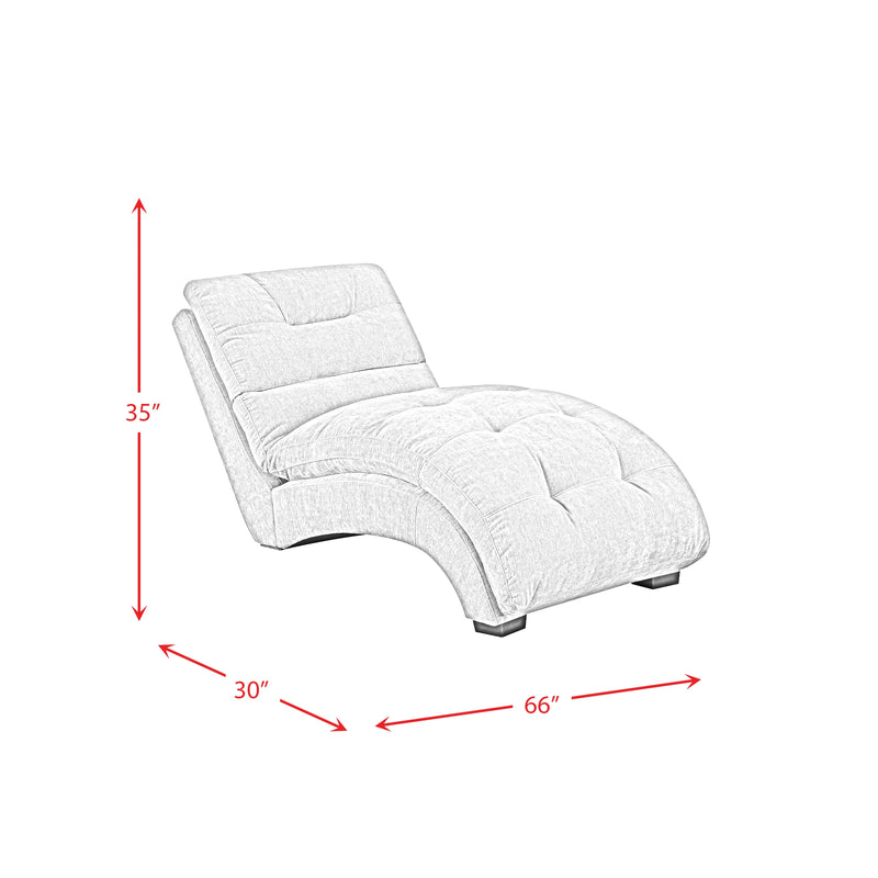 Dominick Chaise in Amigo