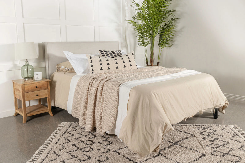 Izzy Headboard