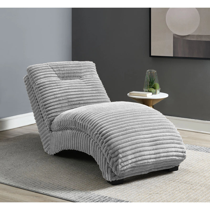 Dominick II Chaise in Masis