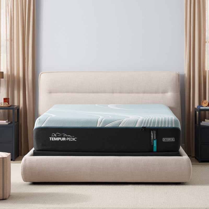 Tempur-Pedic LuxeAdapt Medium Hybrid Mattress