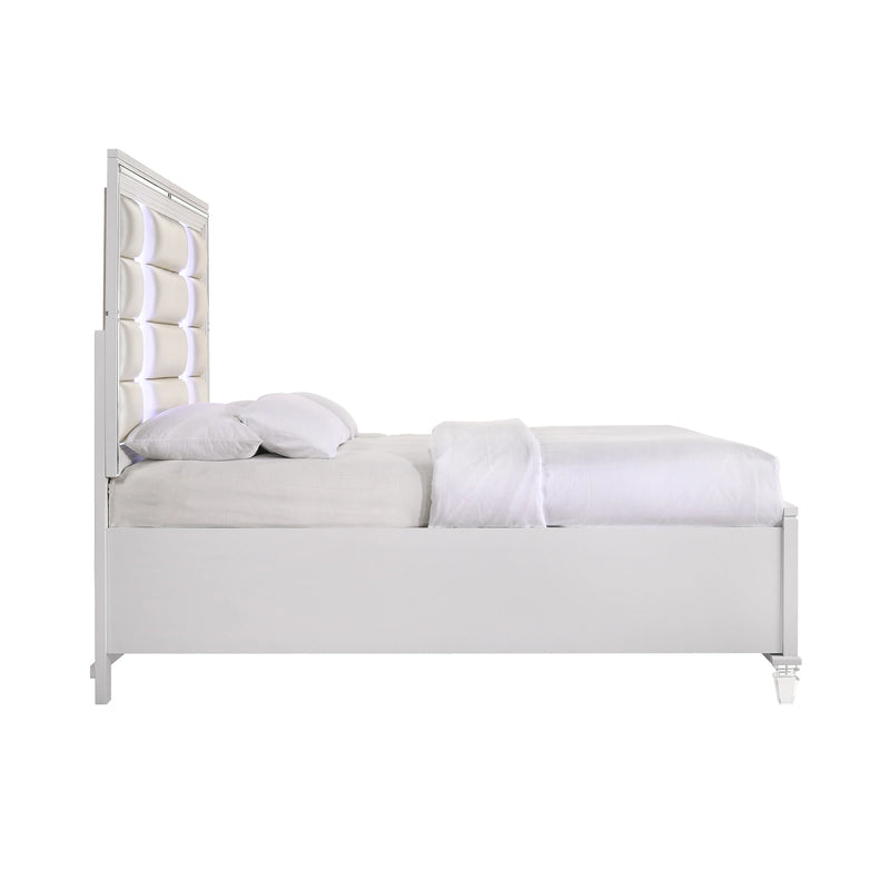 Twenty Nine Bed White