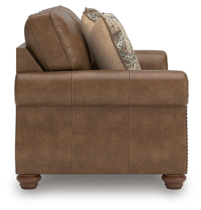 Shadsburne Loveseat
