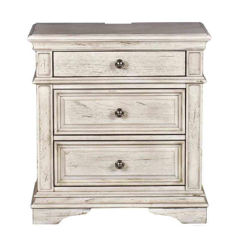 Steve Silver Highland Park 3 Drawer Nightstand in Cathedral White