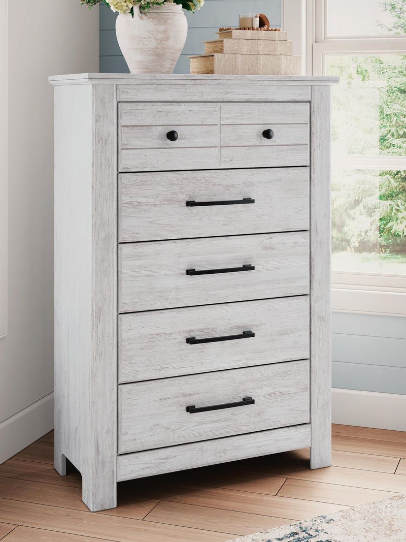 Fenderport Chest of Drawers