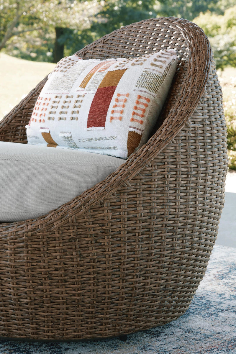 Cardiff Beach Outdoor Loveseat/2 Swivel Chairs (Set of 3)