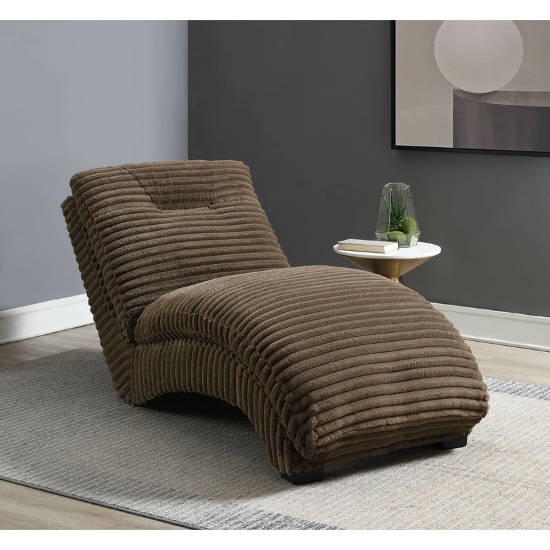 Dominick II Chaise in Masis