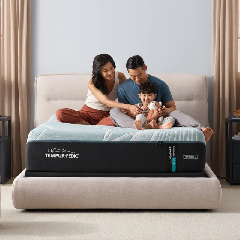 Tempur-Pedic LuxeAdapt Medium Hybrid Mattress