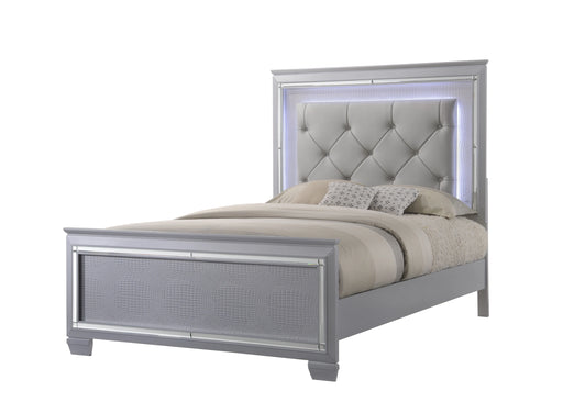 Crown Mark Furniture Lillian Queen Panel Bed in Silver image