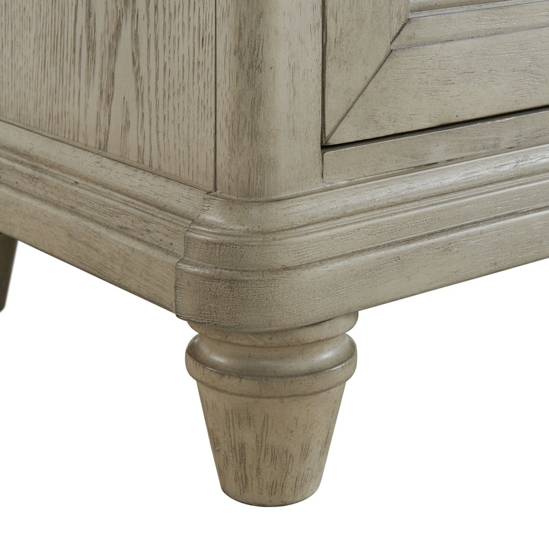 Whit-Ash Panel Bedroom Set with Door Chest in Light Grey
