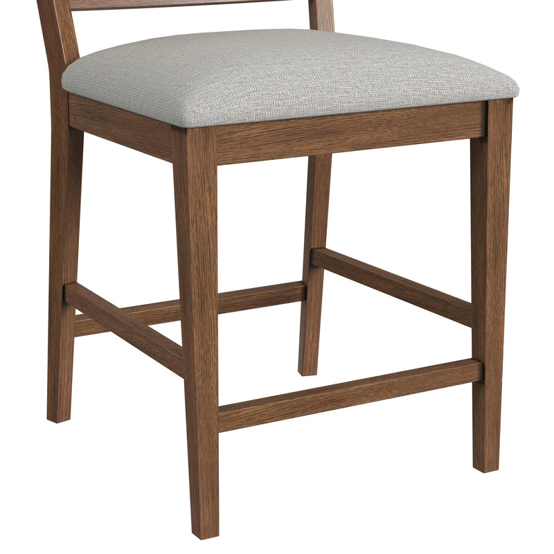 Glinda Dining Set in Brown