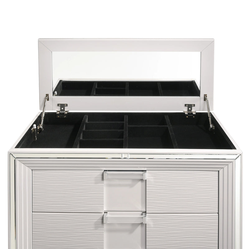 Twenty Nine Storage Bedroom Set in White