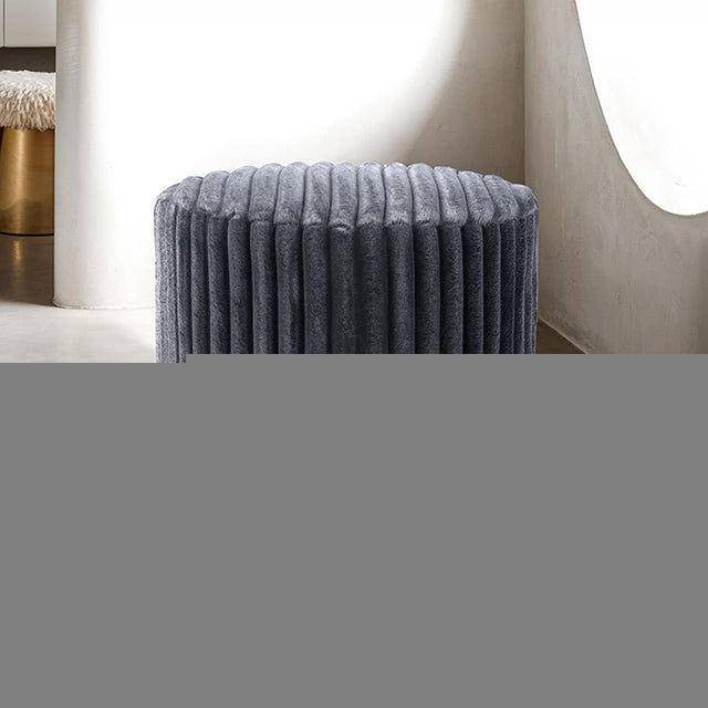 Yolanda Stool