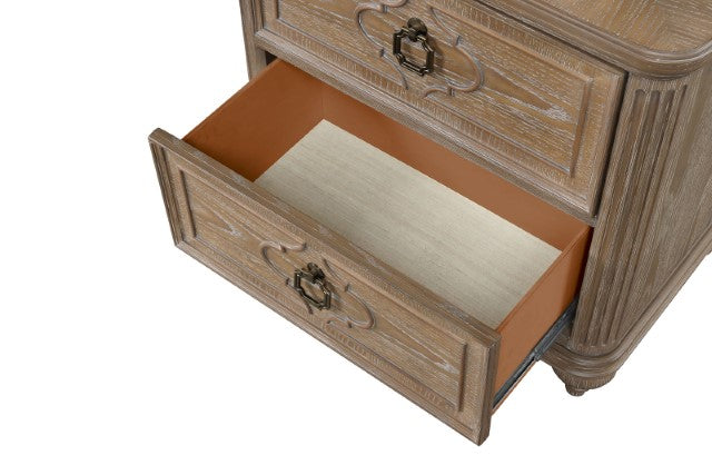 Lyris Nightstand