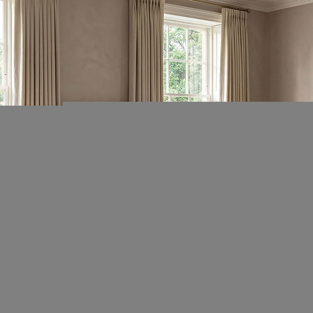 Clarksburg 5 Pc. Queen Bedroom Set
